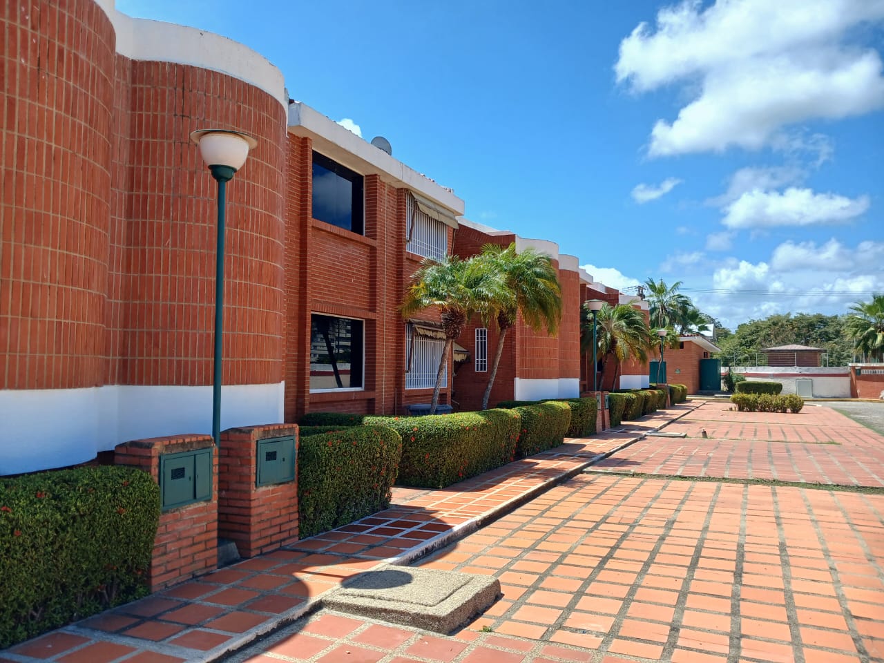 Town House, Conjunto residencial Lido Encantado